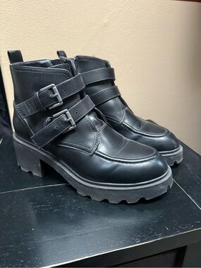 Kensie Black Double-Buckle Chunky Heel Ankle Boots